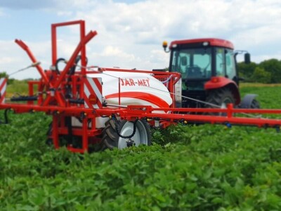 Vučena prskalica JAR-MET 2000L, 18m, oprema