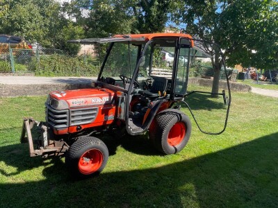 KUBOTA B2100 HST
