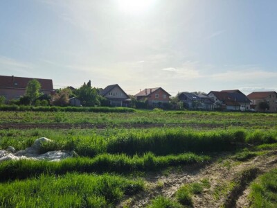 Zagreb, Žitnjak, 8294 m2, idealno za poljoprivrednu proizvodnju u mirnom okruženju blizu naselja