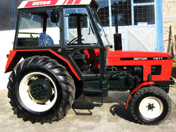 Top 10 rezervnih delova za traktor Zetor