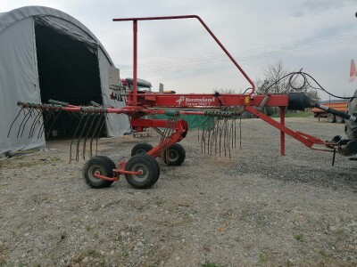 Zgrtač vlečeni Kverneland 9042 2012 godina (vicon, Deutz Fahr)