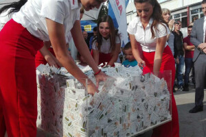 Izvlačenje traktora 84. Poljoprivredni sajam