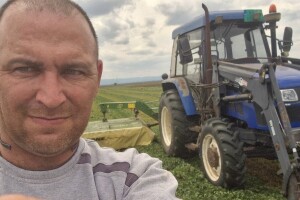 Lovol traktor kod domaćina Todora Savina