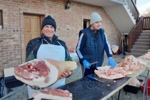 Tradicionalna slavonska svinjokolja u Kućancima