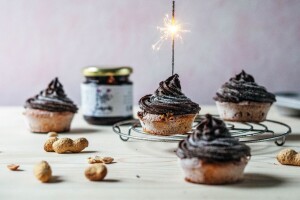 Zdravi slatki namazi Velislave Ruslanove Romanove-Tomić