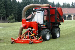 Traktor Agromehanika AGT 835 H