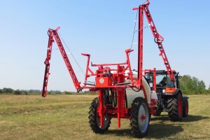 Vučena prskalica AGS 2000 EN HV