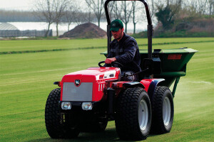 Traktor Antonio Carraro Tigre