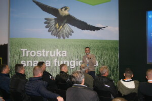 Bayer farm progress show