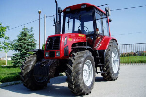 Traktor Belarus 1000