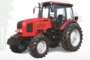Traktor Belarus 2000