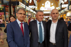 Hrvatska tržnica u Budimpešti