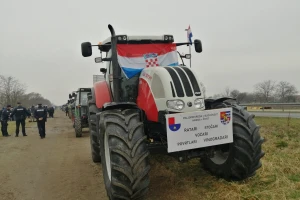U Čakovcu održan mirni prosvjed poljoprivrednika iz Međimurske i Varaždinske županije