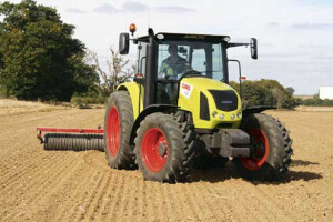 Traktor Claas ARION 400