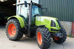 Traktor Claas ARION 600C