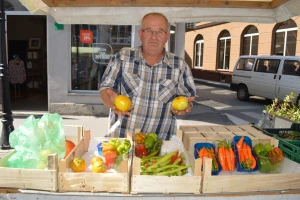 Vladimir Ferzanović proizvodi i čuva stare sorte paradajza