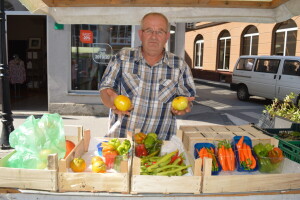 Vladimir Ferzanović proizvodi i čuva stare sorte paradajza