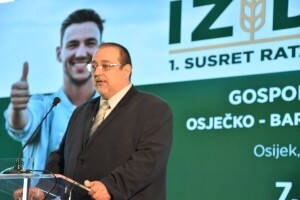 Prvi susret ratara Hrvatske, Izidor