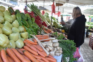 Ono si što jedeš #pijace #prodavnice