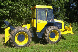 Traktor Hittner Ecotrac 55V