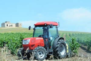 Traktor McCormick F