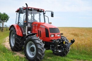Traktor Farmer F2