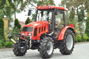 Traktor Farmer F3