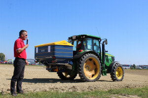 Rasipač Bogballe L2W 2050 Litara