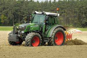 Traktor Fendt 200 Vario