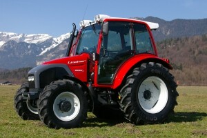 Traktor Lindner Geotrac 124