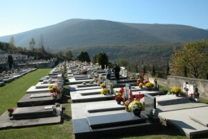 Narodni običaji - Svih svetih i Dušni dan