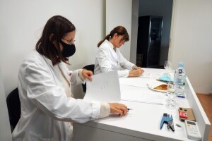 Osječki laboratoriji za fizikalno-kemijske i senzorske analize vina