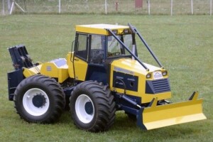 Traktor Hittner Ecotrac 120V