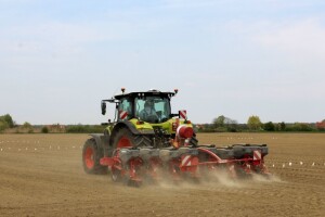 Proljetna sjetva pneumatskim Horsch sijaćicama