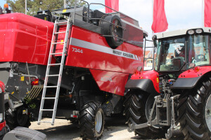 Austro Diesel na 84. Poljoprivrednom sajmu