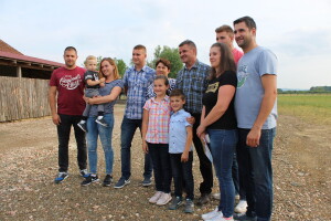 Obitelj Vrakić ugostila novinare iz Europe