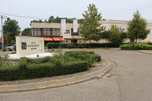 Destilerija i hotel Monogram