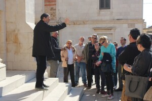 Studijski obilazak Brača uz praktično maslinarstvo