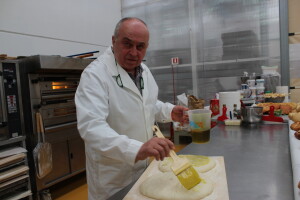 Pekare Vassalli šire kruh iz Ferrare diljem Italije