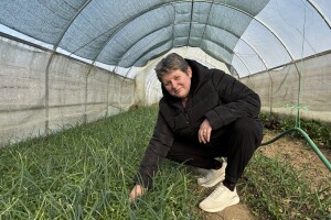 OPG Golubić: Kad je korov prijatelj, a srna kosilica