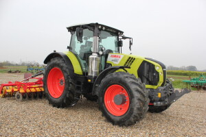Claas Arion 660 Cmatic