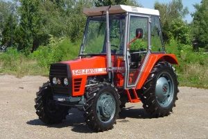 Traktor IMT 549
