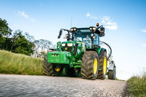 Traktor John Deere 5R