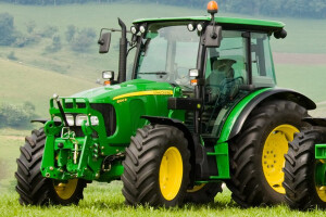 Traktor John Deere 5R