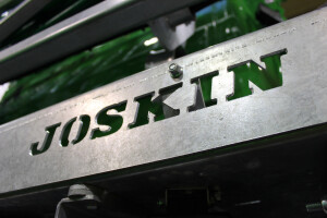 Joskin. Cisterne, prikolice i razbacivači iz Belgije