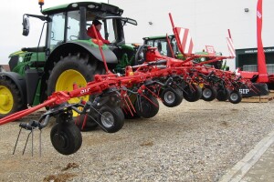 SIP&KITE - prezentacija mašina u Sremskoj Mitrovici