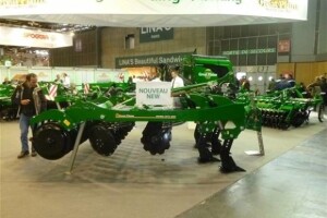 Predstavljene inovacije na sajmu poljoprivredne mehanizacije SIMA