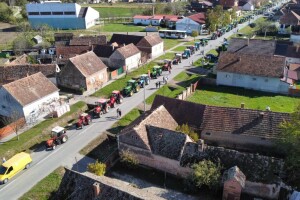 Prosvjedna kolona poljoprivrednika