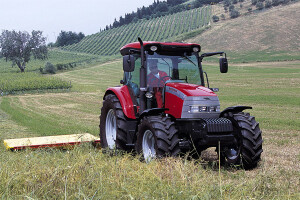 Traktor McCormick CX
