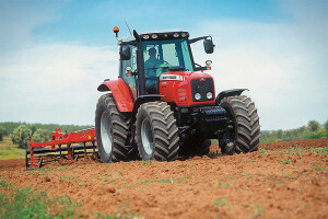 Traktor Massey Ferguson 6400